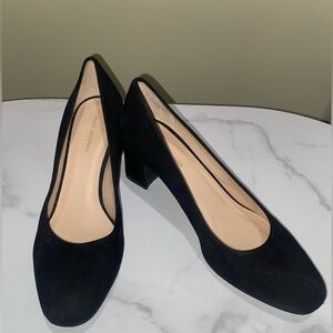 Stuart Weitzman Black Suede Block Heels – Size 9